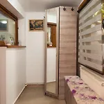 2-bedroom House With Shared Courtyard