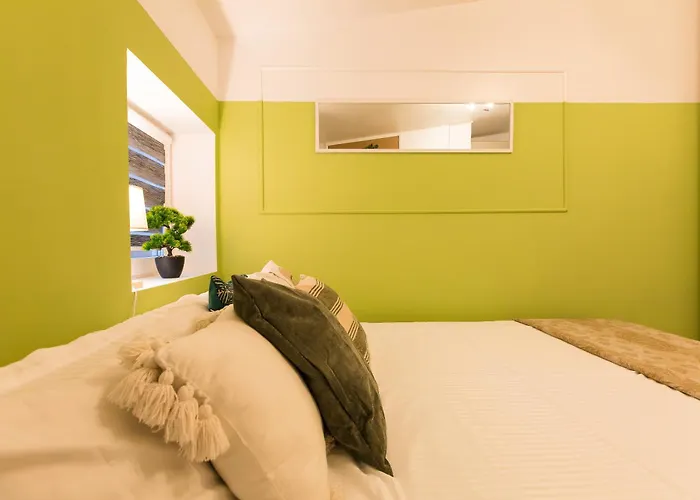 2-bedroom House With Shared Courtyard Villa Bucharest