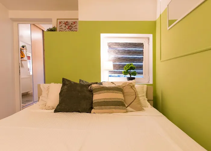 2-bedroom House With Shared Courtyard Βουκουρέστι