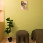 Villa 2-bedroom House With Shared Courtyard