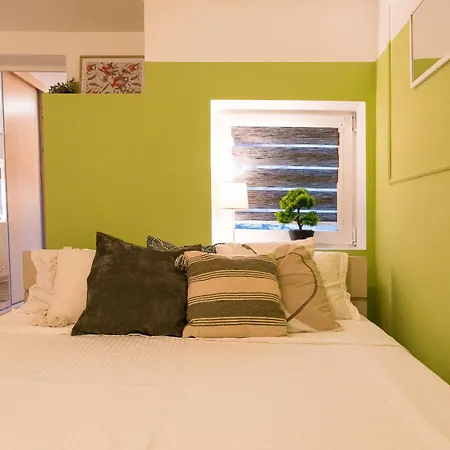 2-bedroom House With Shared Courtyard Бухарест